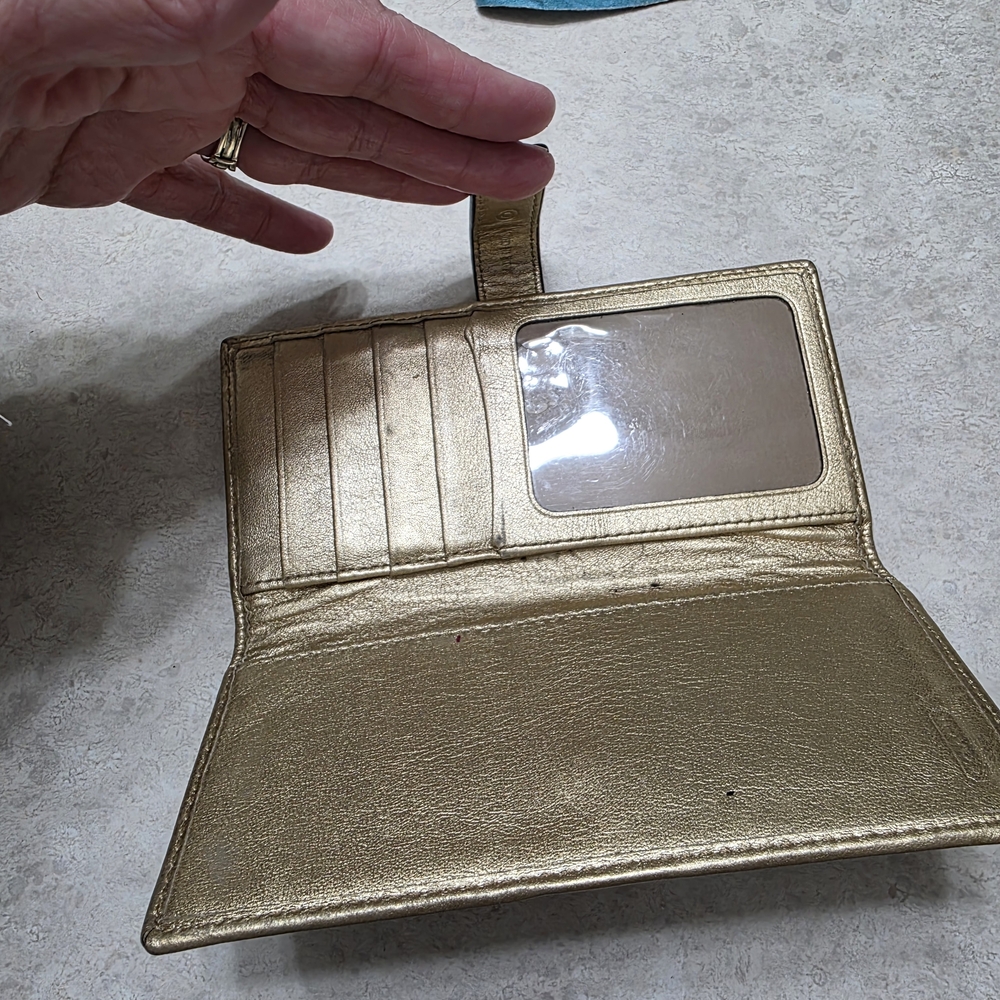 Coach Signature Canvas Continental Wallet in Brown/Gold - Picture 3 of 3